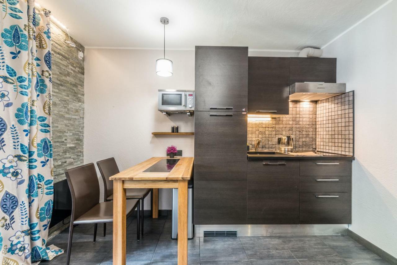 Апартаменты Studio Chamonix Centre With Mont-Blanc View Экстерьер фото